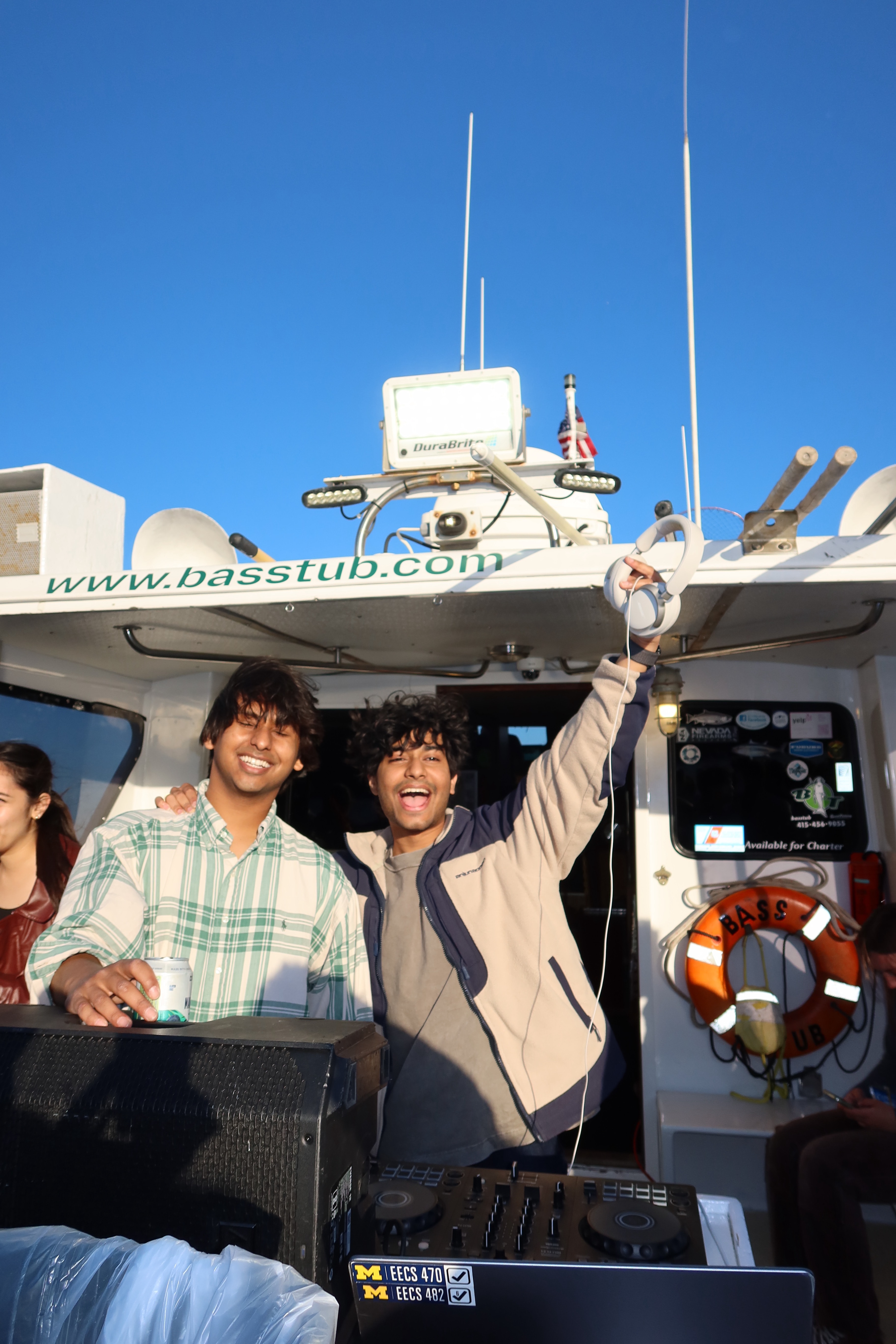 deric — boat party set